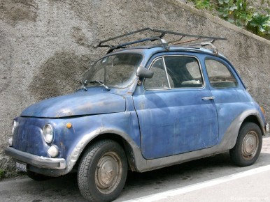 010-05-023 Italy Fiat 500 Oldtimer Blue Roof Rack-LR