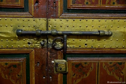 036-054 Door Lock Brass Detail-LRC