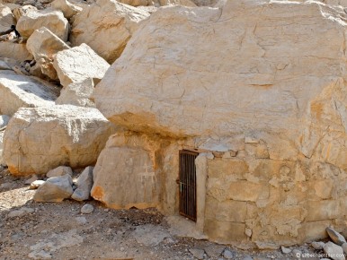 135119-Wadi-Tawi-stone-houseL