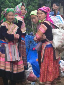 072 037 Vietnam Hmong