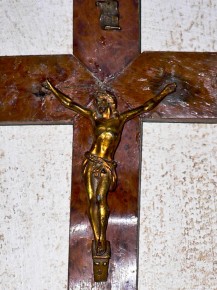 010-04-027 Jesus Cross Wall-LR