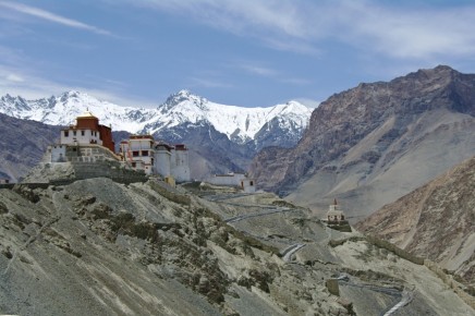 08-03-006 Ladakh Temisgang Palace Gompa