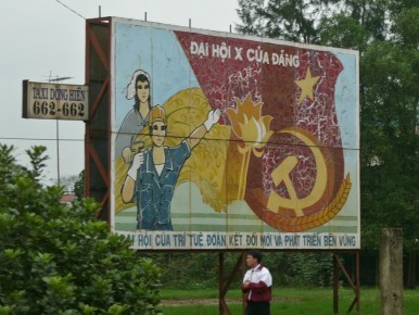 076-007 Vietnam Socialist Signboard4